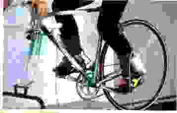 ciclista_ico.jpg (2186 byte)